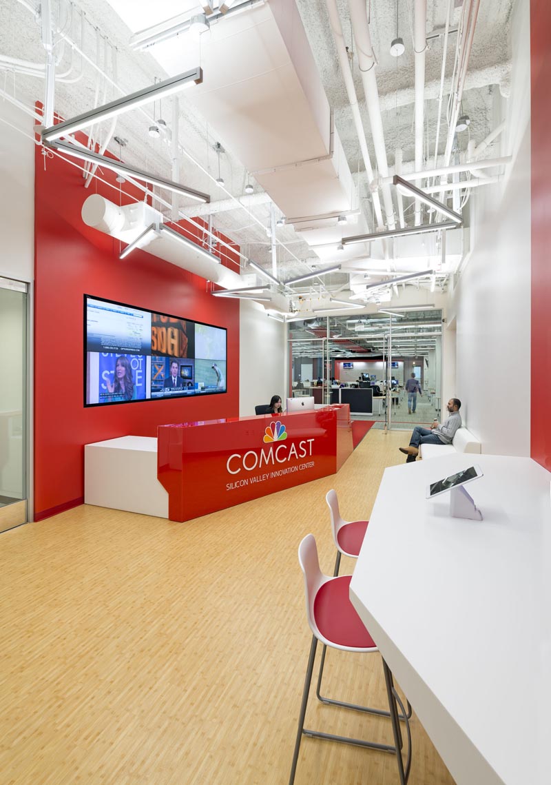 紅色動力：加州Comcast創新研發中心設計