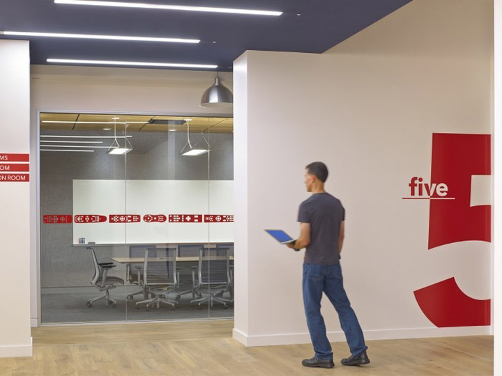 活力無限 LinkedIn加州Sunnyvale總部辦公空間