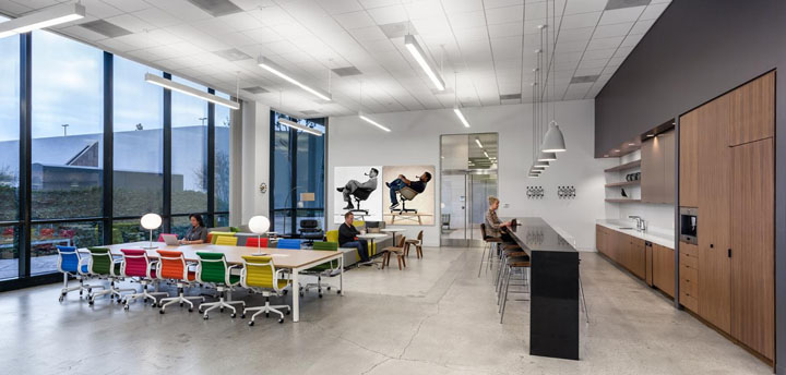 時尚風向標 美國Pivot Interiors家具展廳與辦公設計