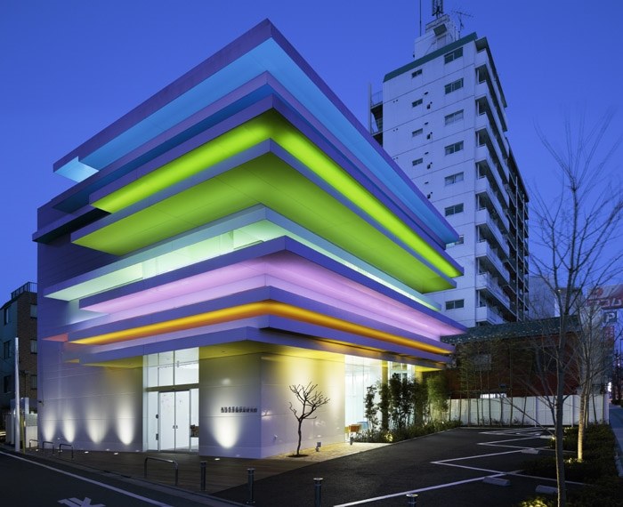 彩虹千層派  巢鴨信用銀行第三分部設計