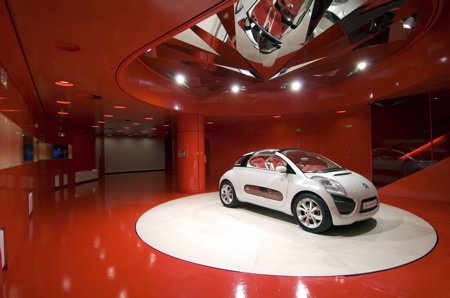 Citroën汽車展廳設計