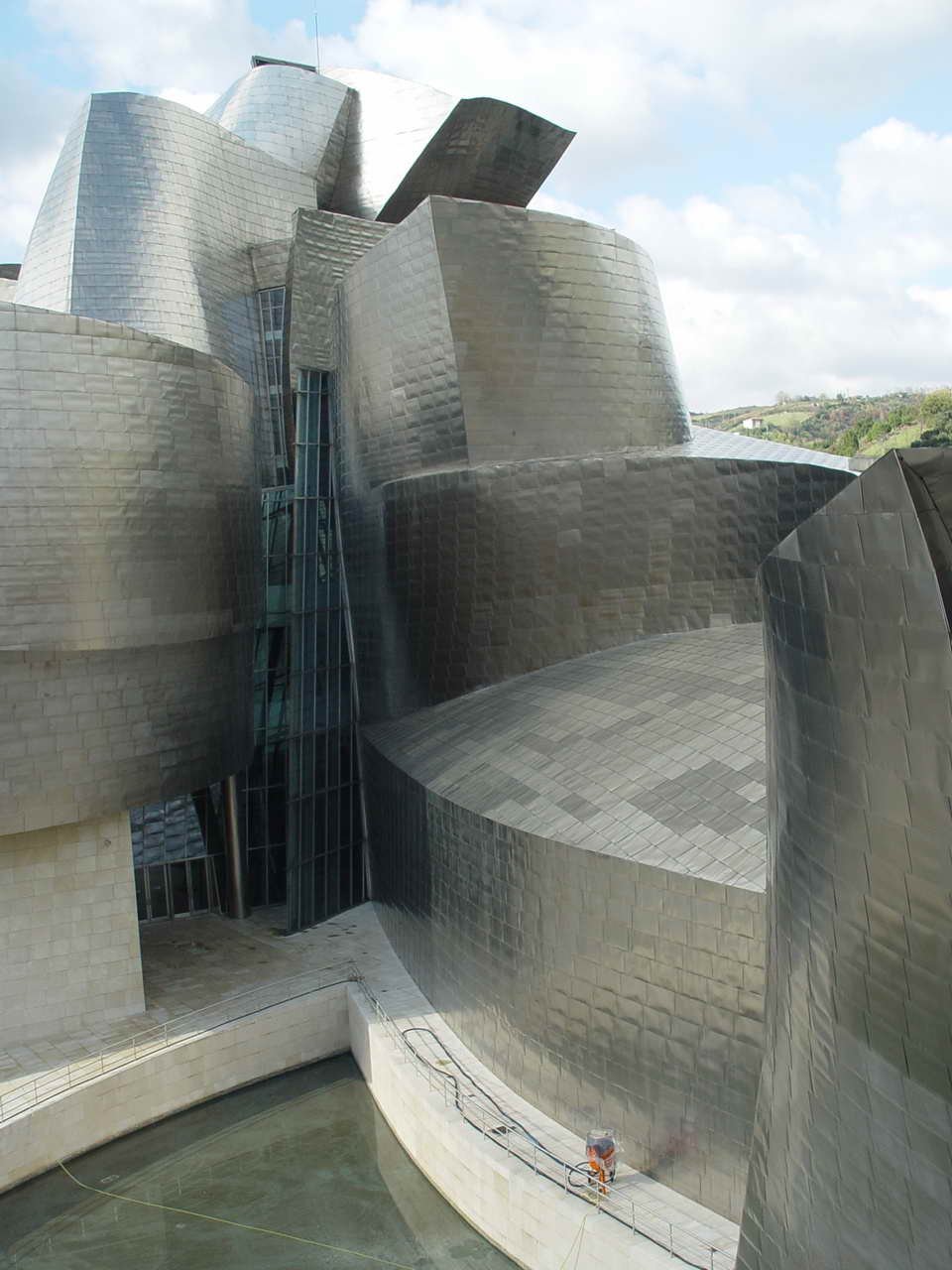 西班牙古根海姆博物館