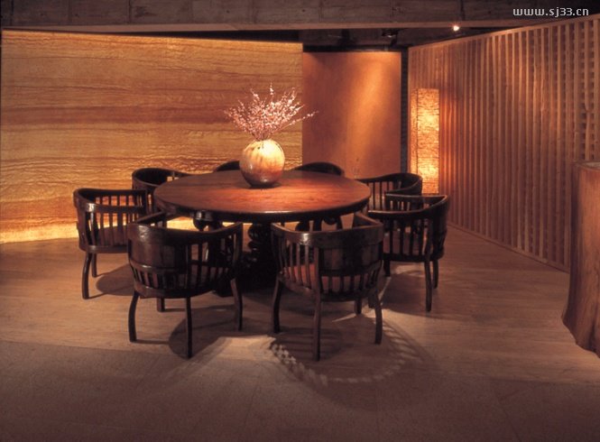 日本Patato餐廳室內(nèi)設(shè)計(jì)