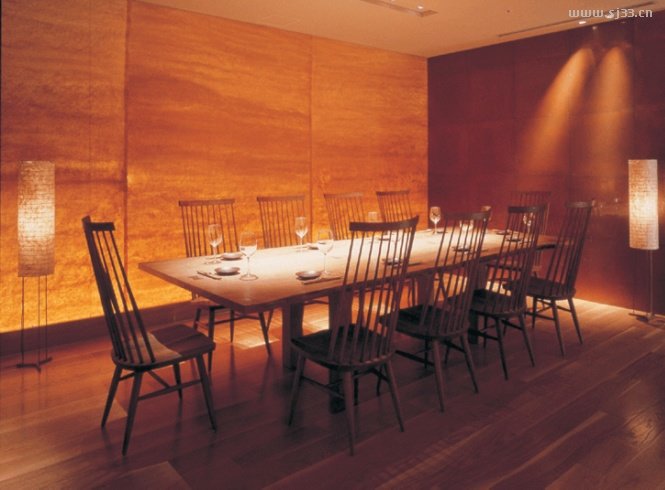 日本Patato餐廳室內(nèi)設(shè)計(jì)