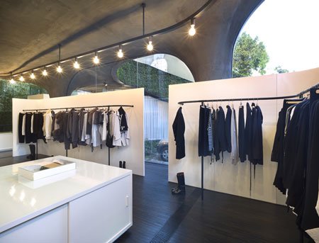 Ann Demeulemeester 服裝專賣店室內設計
