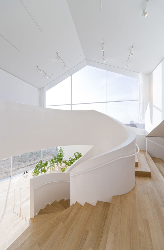 德國VITRA家具展廳欣賞(赫爾佐格作品)