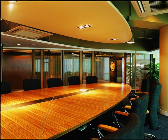 鳳凰衛(wèi)視辦公室內(nèi)設(shè)計(jì)